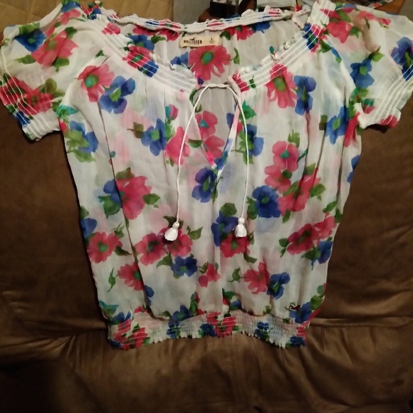 Hollister sheer top - Picture 1 of 5